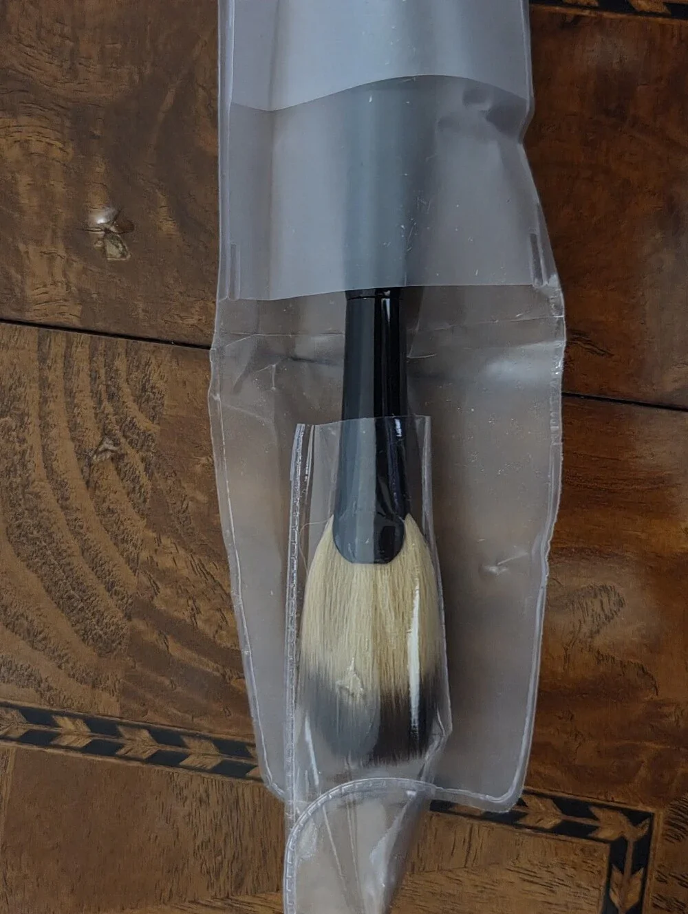 Illamasqua Black Handle Makeup Brush with Natural-Tone Bristles